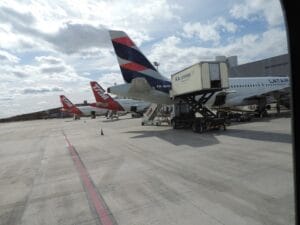 Passagem aérea por apenas R$ 450 para embarque em Manaus em promoção relâmpago 