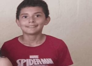 Polícia quer ajuda para localizar menino de 11 anos visto pela última vez na Compensa