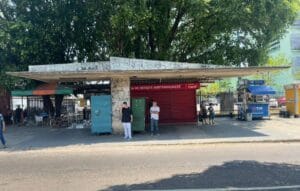 Parceria entre prefeitura e Fametro vai revitalizar histórica parada de ônibus em Manaus