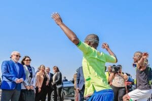 Lula chega à África do Sul para 15ª Cúpula do Brics