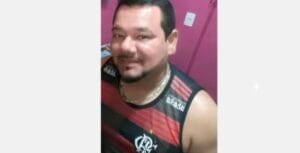 Procurado em Manaus homem que espancou idoso até a morte após vítima bater levemente em seu carro