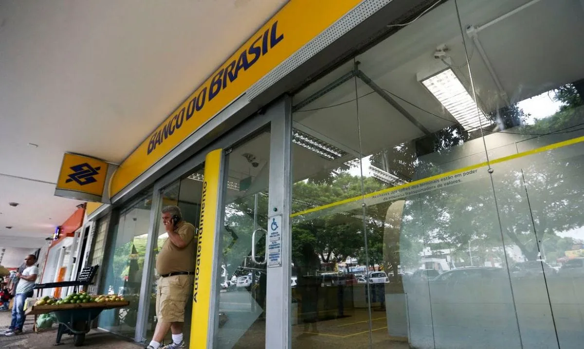Fachada de Agência do Banco do Brasil.