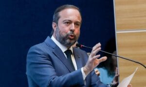 Não precisaremos do horário de verão neste ano, diz Alexandre Silveira