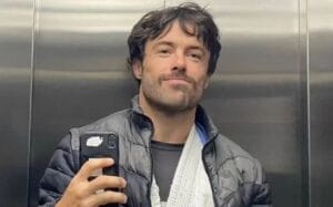 Ator Kayky Brito recebe alta da UTI e está consciente, afirma hospital