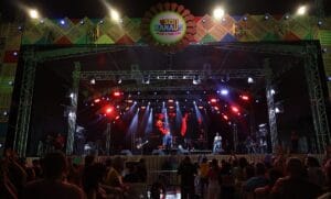 TCE mantém venda de 2,5 mil ingressos, do total de 160 mil gratuitos do festival Sou Manaus