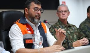 Wilson Lima anuncia redução em focos de calor após reforço de efetivo em Manaus