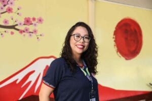 Professora amazonense embarca para o Japão para falar sobre os desafios do ensino da língua japonesa