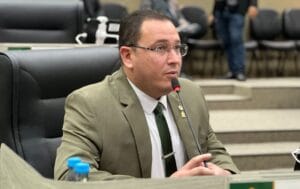CMM aprova PL do vereador Raiff Matos que prevê acessibilidade para PCDs na Ponta Negra