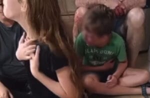 Vídeo: Família israelense é feita refém pelo Hamas em Gaza