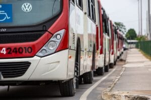 Novas mudanças no transporte coletivo entram em vigor nesta segunda-feira (23)
