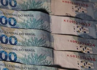 Restituição do Imposto de Renda: Receita abre consulta ao maior lote da história nesta terça-feira