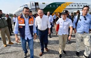 Comitiva em Manaus anuncia obras de dragagem e reforço de brigadistas