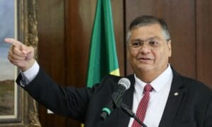 Flávio Dino apresenta balanço de segurança pública: ‘Menos armas, menos crimes’