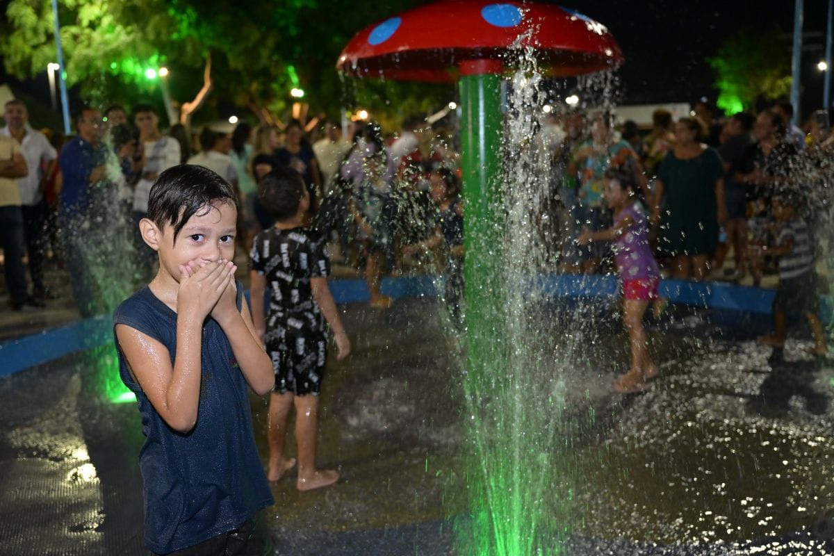 Praça molhada de Manaus: tudo o que você precisa saber sobre a nova atração da cidade