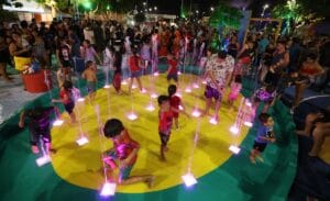 Manaus ganha sua primeira das 15 praças molhadas que estão sendo projetadas