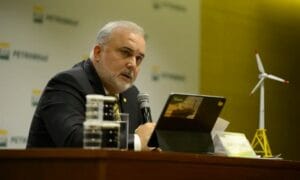 Petrobras deve anunciar plano estratégico na sexta-feira, diz Prates