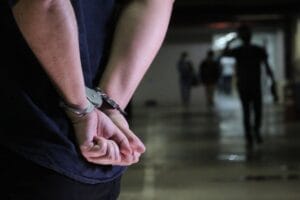 Em dez dias, três foragidos são presos após solicitar Carteira de Identidade Nacional