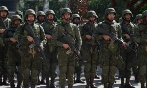 Brasil reforça presença militar na fronteira com Venezuela e Guiana