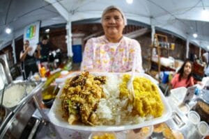 Feira de Natal do Largo cresce e amplia horário de funcionamento