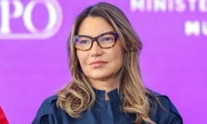 Janja estará onde ela quiser, diz Lula após ela ir ao Japão e Paris