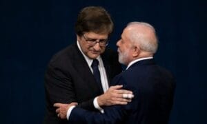 Lula pede a Paulo Gonet que não se submeta a pressões políticas