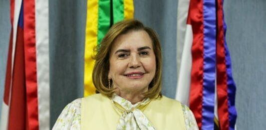 Em mensagem de fim de ano, Yara Lins pede renovação de esperanças, fé e fraternidade