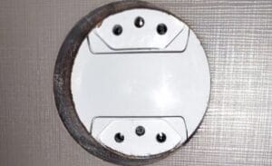 ‘Intenção de captar cenas de sexo ou nudez’, diz delegado após turistas encontrarem câmera escondida em quarto de resort