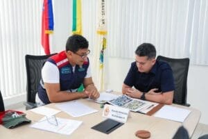 David anuncia medidas de moradia para famílias afetadas por incêndios