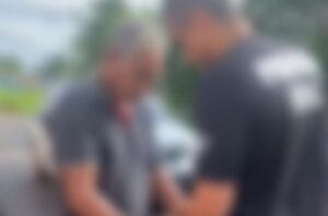 Idoso é preso por abuso sexual contra as duas netas de 6 e 8 anos, em Manaus