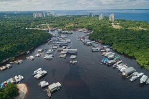 Manaus aparece entre os 15 destinos que os brasileiros desejam conhecer em 2024