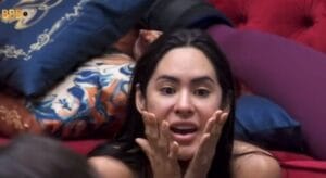 ‘Nem sei de nada da sua vida’, diz Isabelle após Vanessa Lopes falar que todos no BBB 24 eram atores
