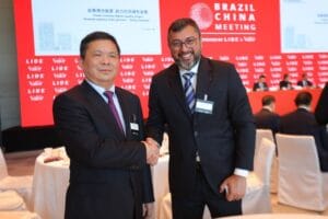Wilson Lima apresenta projetos de economia e sustentabilidade para potenciais investidores chineses