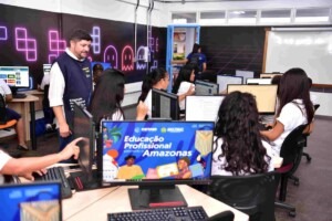 Cetam preenche mais de 20 mil vagas no primeiro dia de inscrição; informática foi o mais procurado