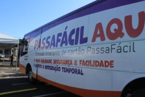 Ação itinerante do PassaFácil oferece emissão gratuita do cartão em Manaus