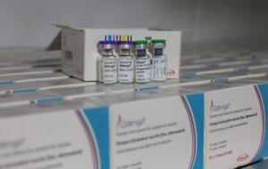 Manaus inicia imunização de crianças de 10 e 11 anos contra dengue na próxima quinta-feira