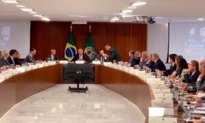 Bolsonaro tentou apoio da OAB contra sistema eleitoral