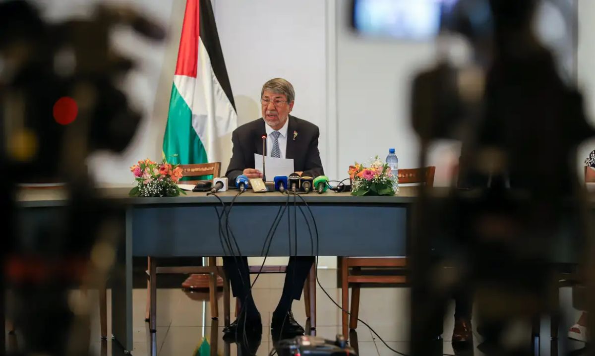 embaixador Ibrahim Alzeben