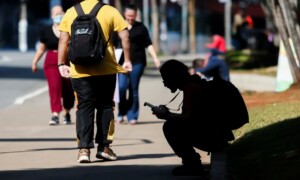 Estudantes podem consultar Pé-de-Meia a partir de quarta-feira