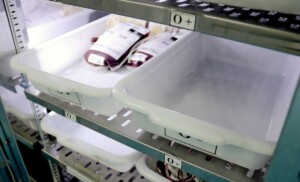 Em situação crítica, estoque de sangue do Hemoam despenca pela metade em semana pré-Carnaval