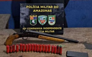 Homem é preso em Maués após manter o pai de 83 anos em cárcere privado