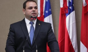 Familiares e amigos, atenção! Lei facilita busca por pacientes sem identificação em Manaus