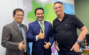Capitão Alberto Neto recebe apoio de Bolsonaro na disputa pela Prefeitura de Manaus