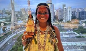 Maira Gomez vira Barbie nos 65 anos da boneca: ‘Uma honra representar nosso país’