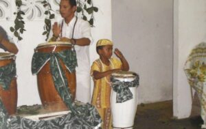 Projeto Malungu busca aproximar o público das religiões de matriz africana, em Manaus