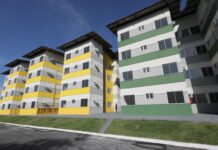 Amazonas Meu Lar: Wilson Lima entrega apartamentos do Residencial Ozias Monteiro II beneficiando 192 famílias