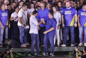 Roberto Cidade surpreende e lidera crescimento na disputa pela Prefeitura de Manaus