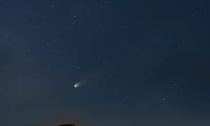 ‘Cometa do Diabo’ ficará visível no Brasil neste domingo; veja horário