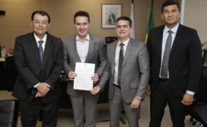 Convênio garantirá 1.056 moradias para vítimas de calamidade na comunidade Pingo D’Água