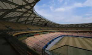 Defensoria entra com ação para reduzir em 30% o preço dos ingressos para o jogo Amazonas x Flamengo