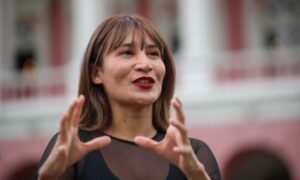 Atriz Isabela Catão, formada pela UEA, está em filme que concorre à Palma de Ouro em Cannes